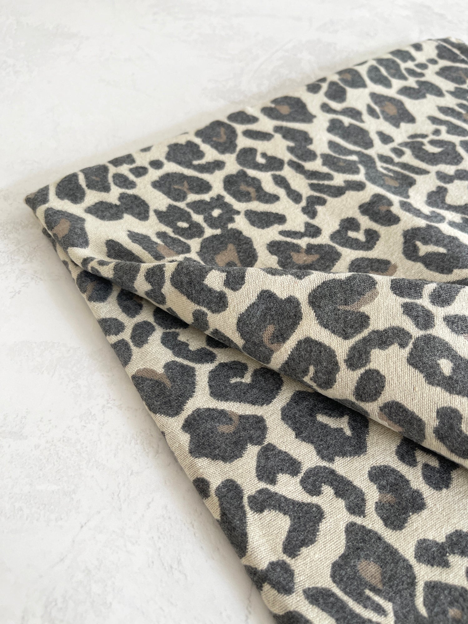 LARGE GREY LEOPARD PRINT REVERSIBLE WINTER SHAWL BLANKET SCARF