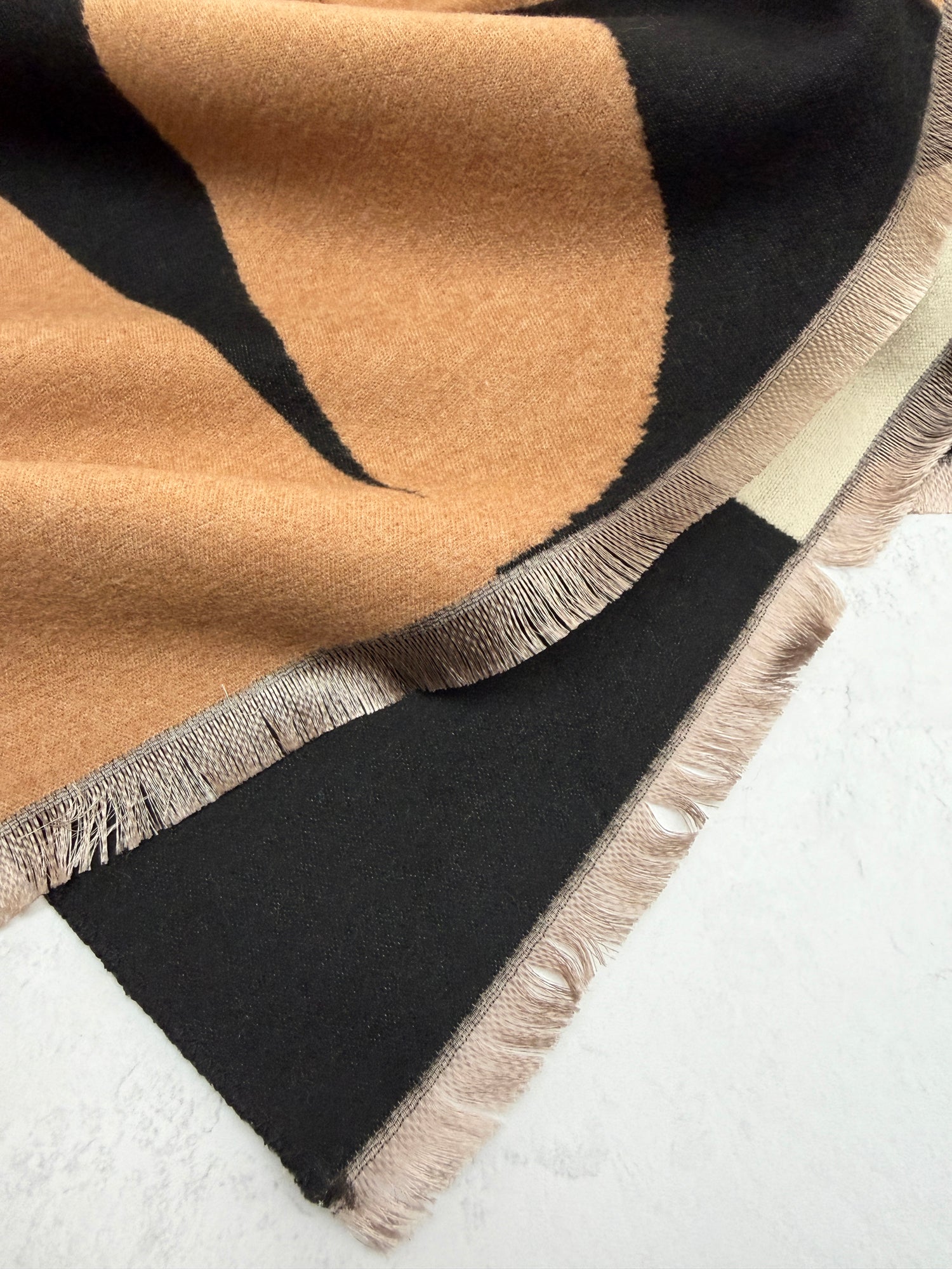LARGE BLACK CASHMERE RETRO PRINT REVERSIBLE WINTER SHAWL BLANKET SCARF