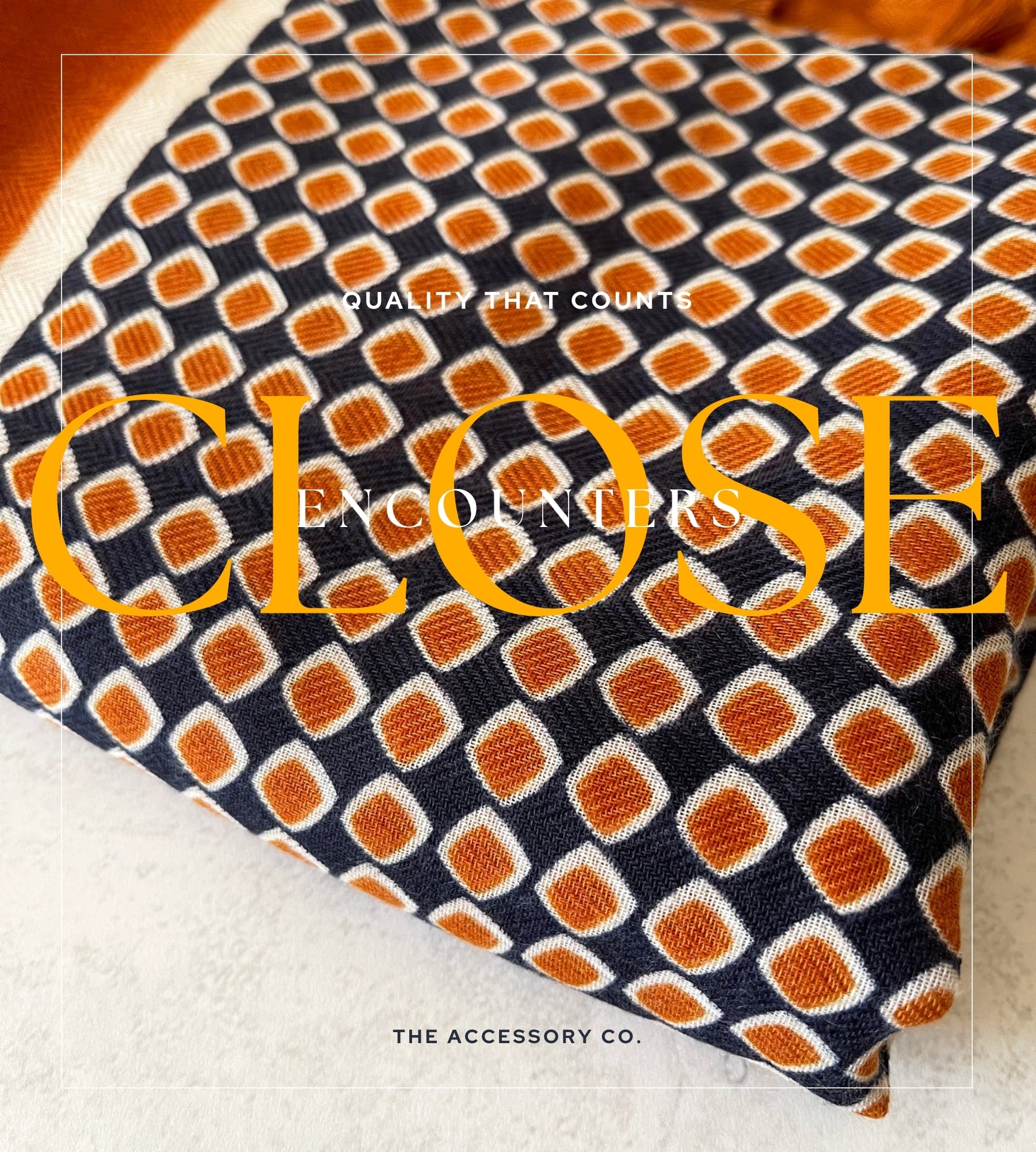 LARGE BURNT ORANGE DIAMOND PRINT SHAWL SCARF WITH TASSELS