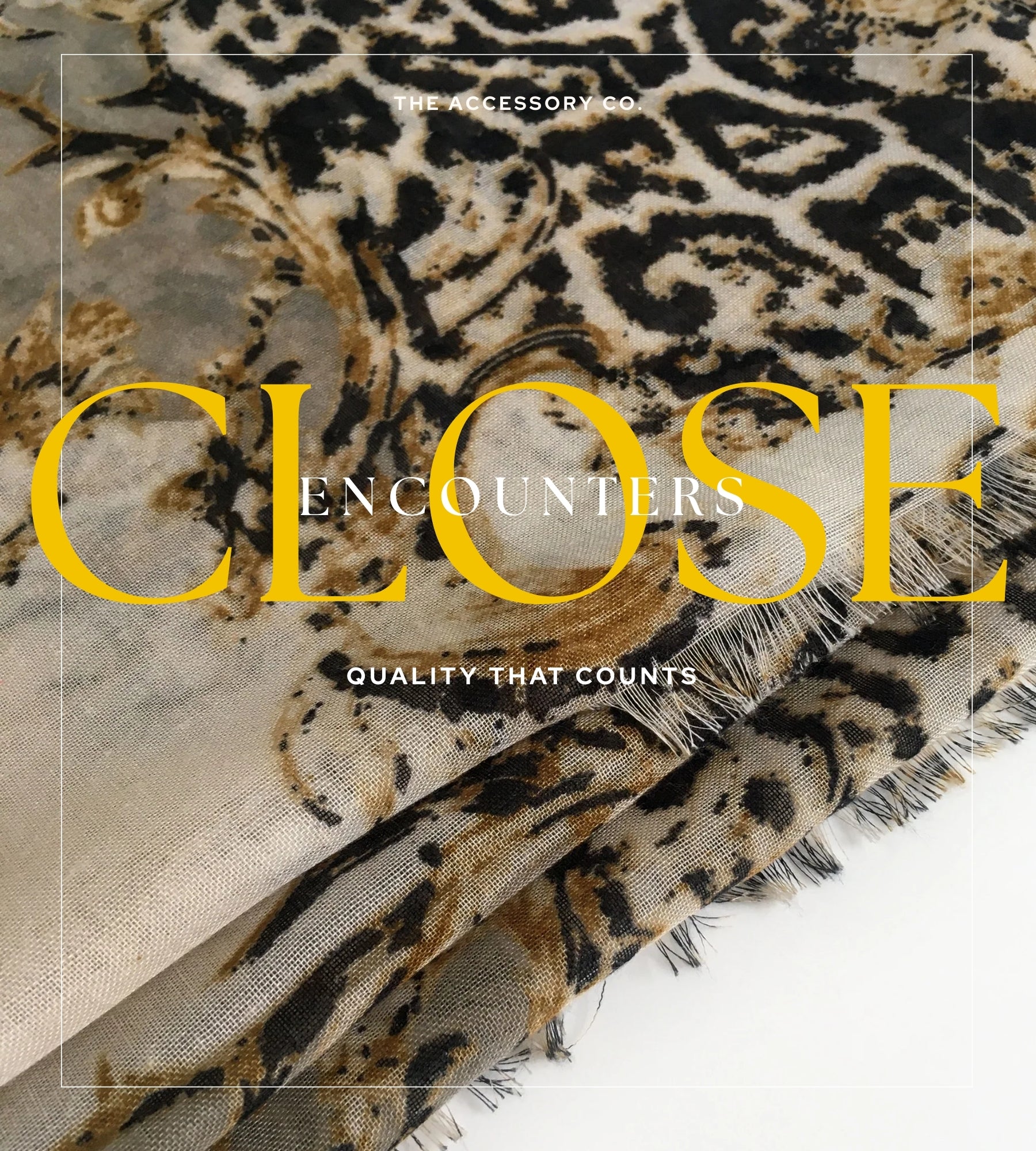 LARGE CREAM VINTAGE LEOPARD PRINT SHAWL SCARF