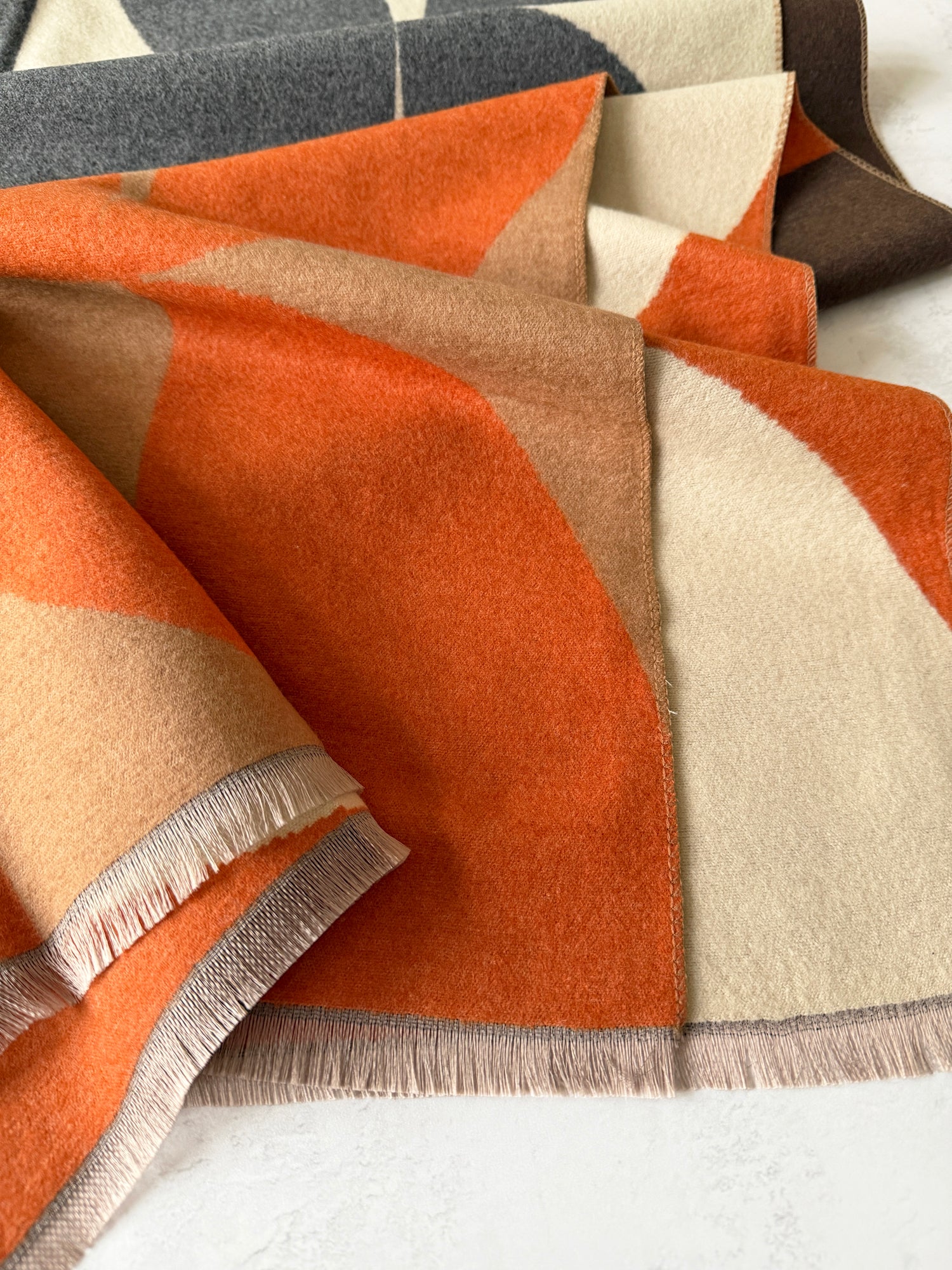 LARGE ORANGE CASHMERE RETRO PRINT REVERSIBLE WINTER SHAWL BLANKET SCARF