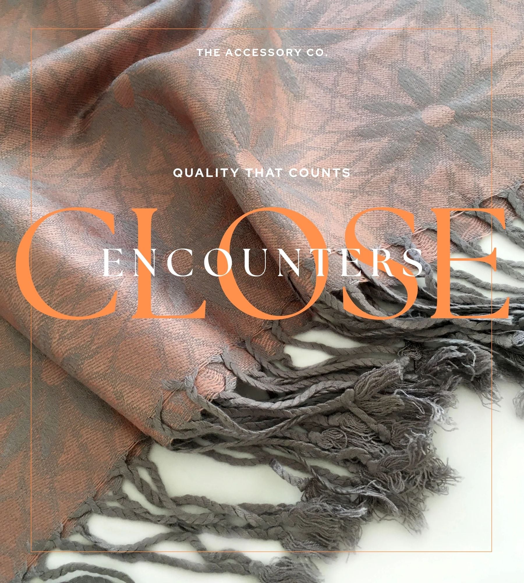 LARGE ROSE GOLD FLORAL DAISY PRINT GEOMETRIC REVERSIBLE PASHMINA SHAWL SCARF