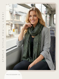 LIGHTWEIGHT GREEN LEOPARD DOT PRINT SCARF