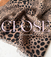 LIGHTWEIGHT TAUPE LEOPARD DOT PRINT SCARF
