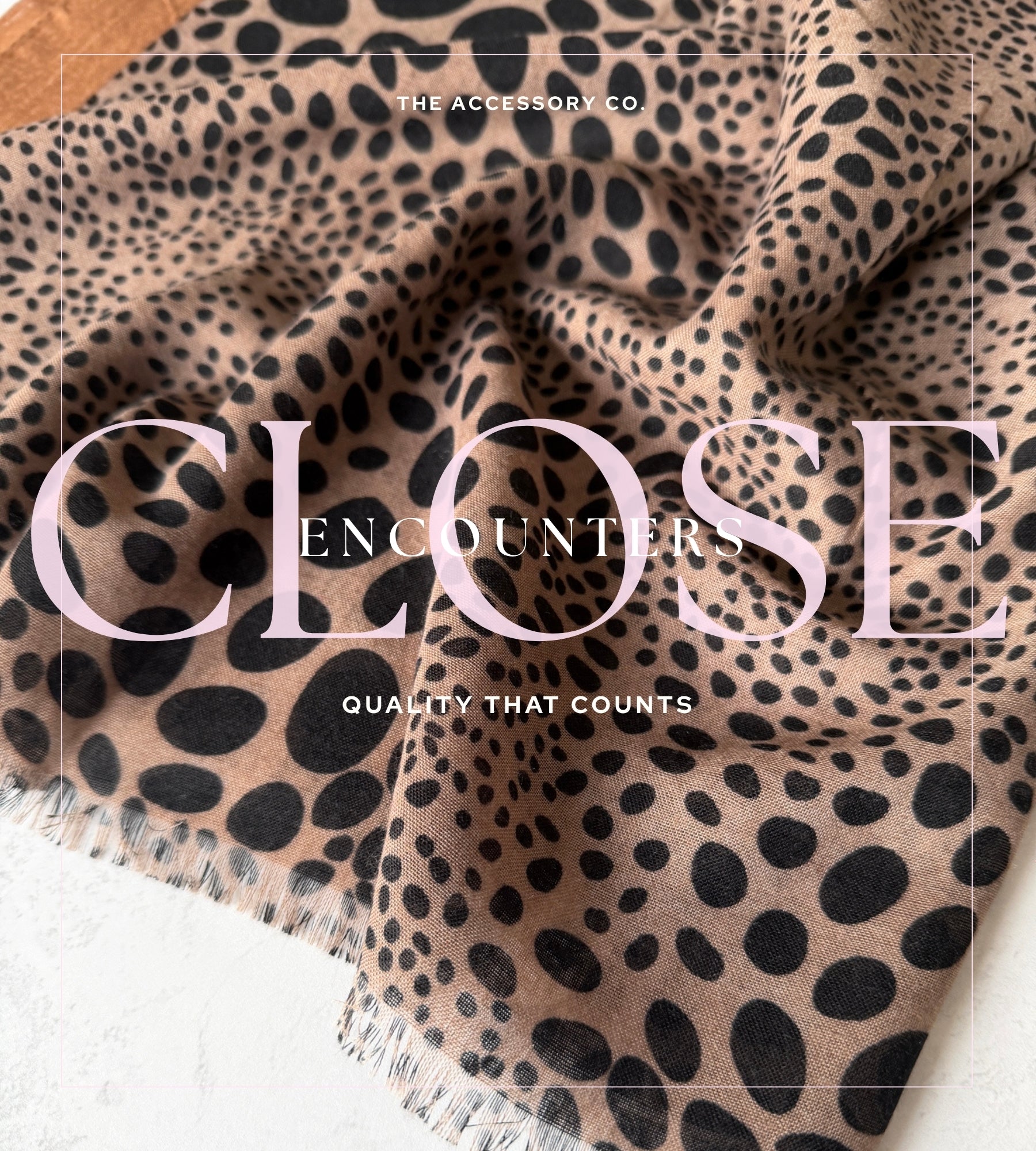 LIGHTWEIGHT TAUPE LEOPARD DOT PRINT SCARF