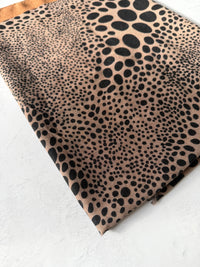 LIGHTWEIGHT TAUPE LEOPARD DOT PRINT SCARF