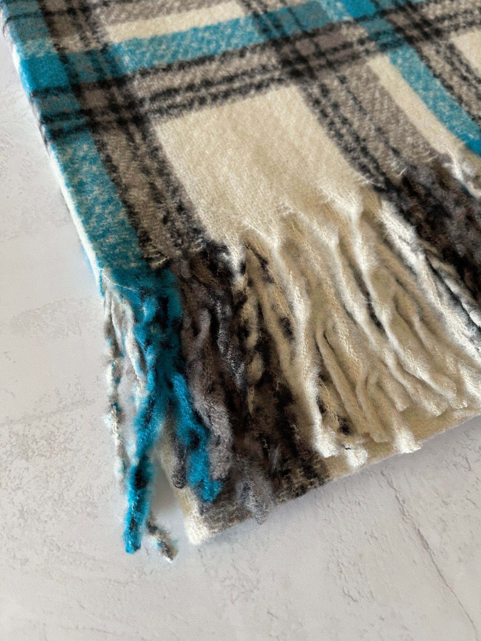 LONG WHITE CASHMERE MIX CHECKED TARTAN SCARF