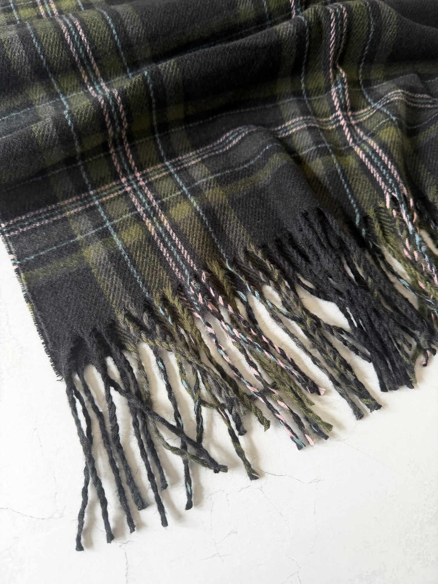 LONG BLACK WOOL BLEND CHECKED TARTAN SCARF