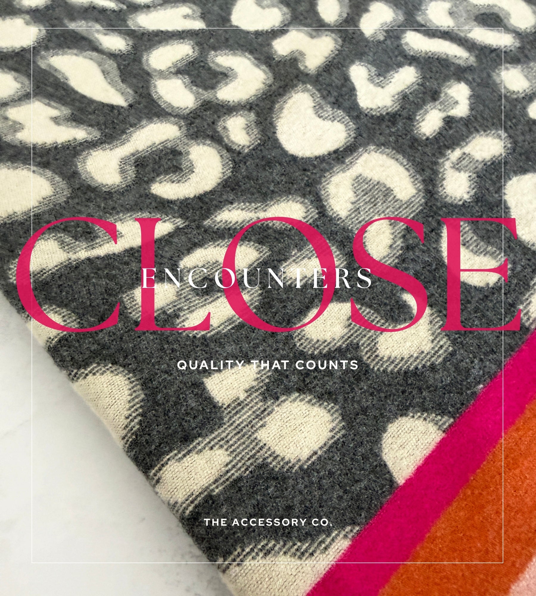 PINK CASHMERE BLEND COLOURFUL LEOPARD PRINT SCARF