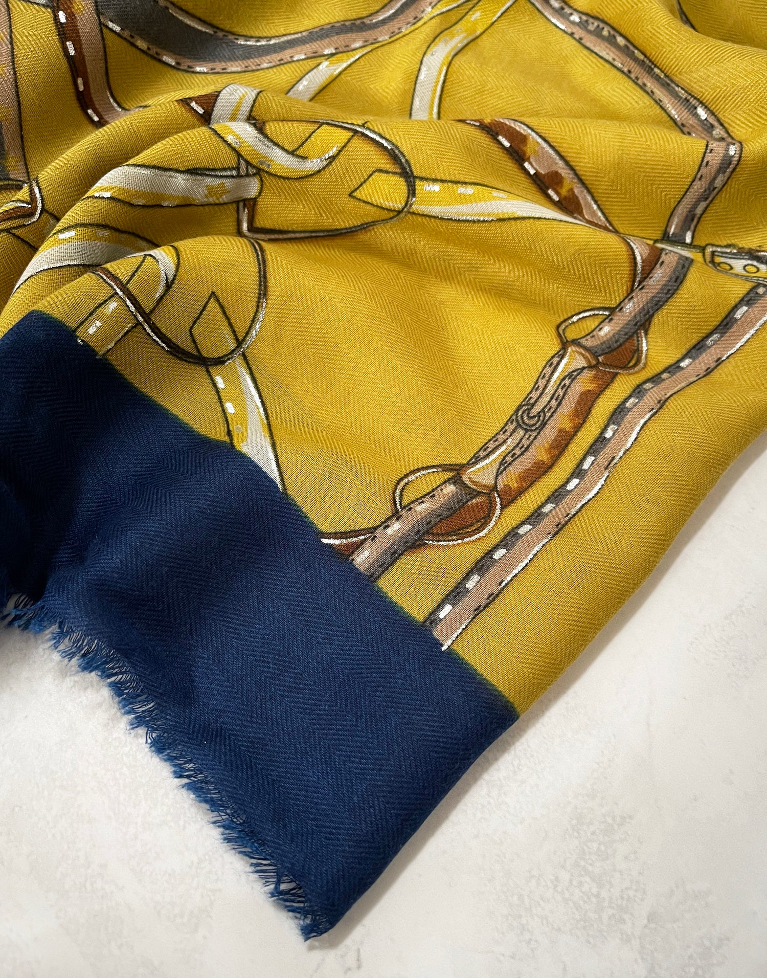 LARGE MUSTARD YELLOW CONTEMPORARY BUCKLE PRINT PASHMINA SHAWL SCARF - A-SHU.CO.UK