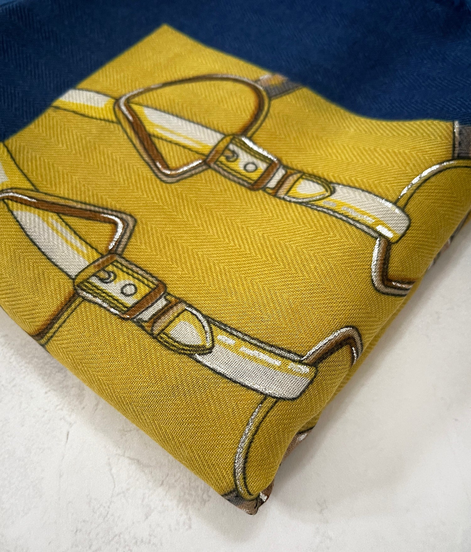 LARGE MUSTARD YELLOW CONTEMPORARY BUCKLE PRINT PASHMINA SHAWL SCARF - A-SHU.CO.UK