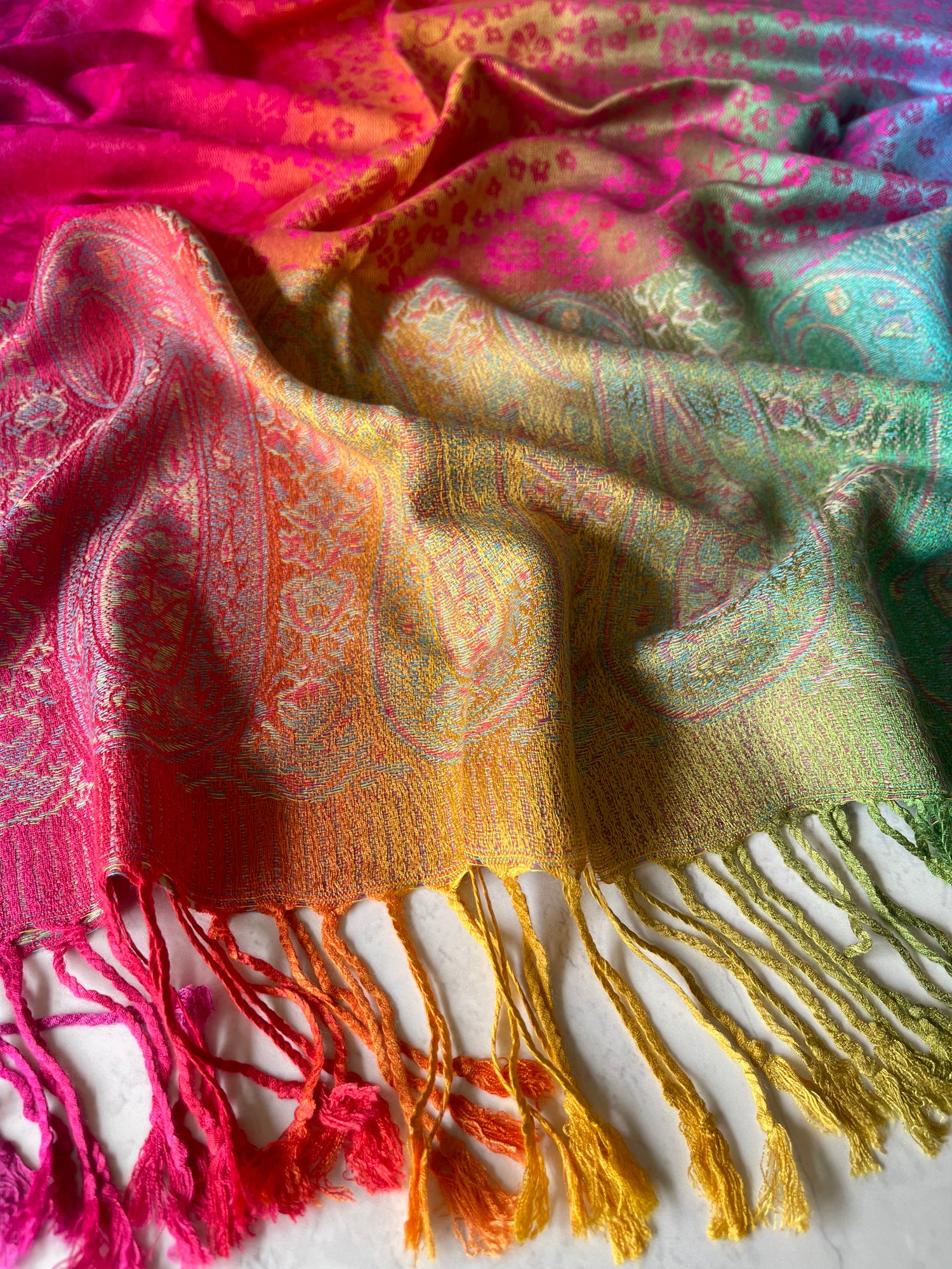 LARGE FUSCHIA PINK RAINBOW FLORAL PAISLEY PASHMINA SHAWL SCARF - A-SHU.CO.UK