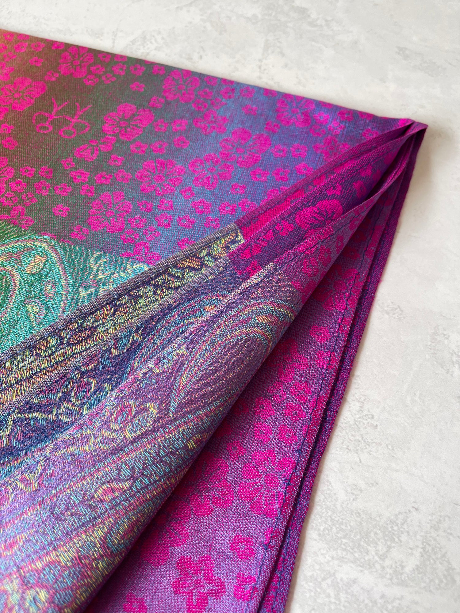 LARGE FUSCHIA PINK RAINBOW FLORAL PAISLEY PASHMINA SHAWL SCARF - A-SHU.CO.UK