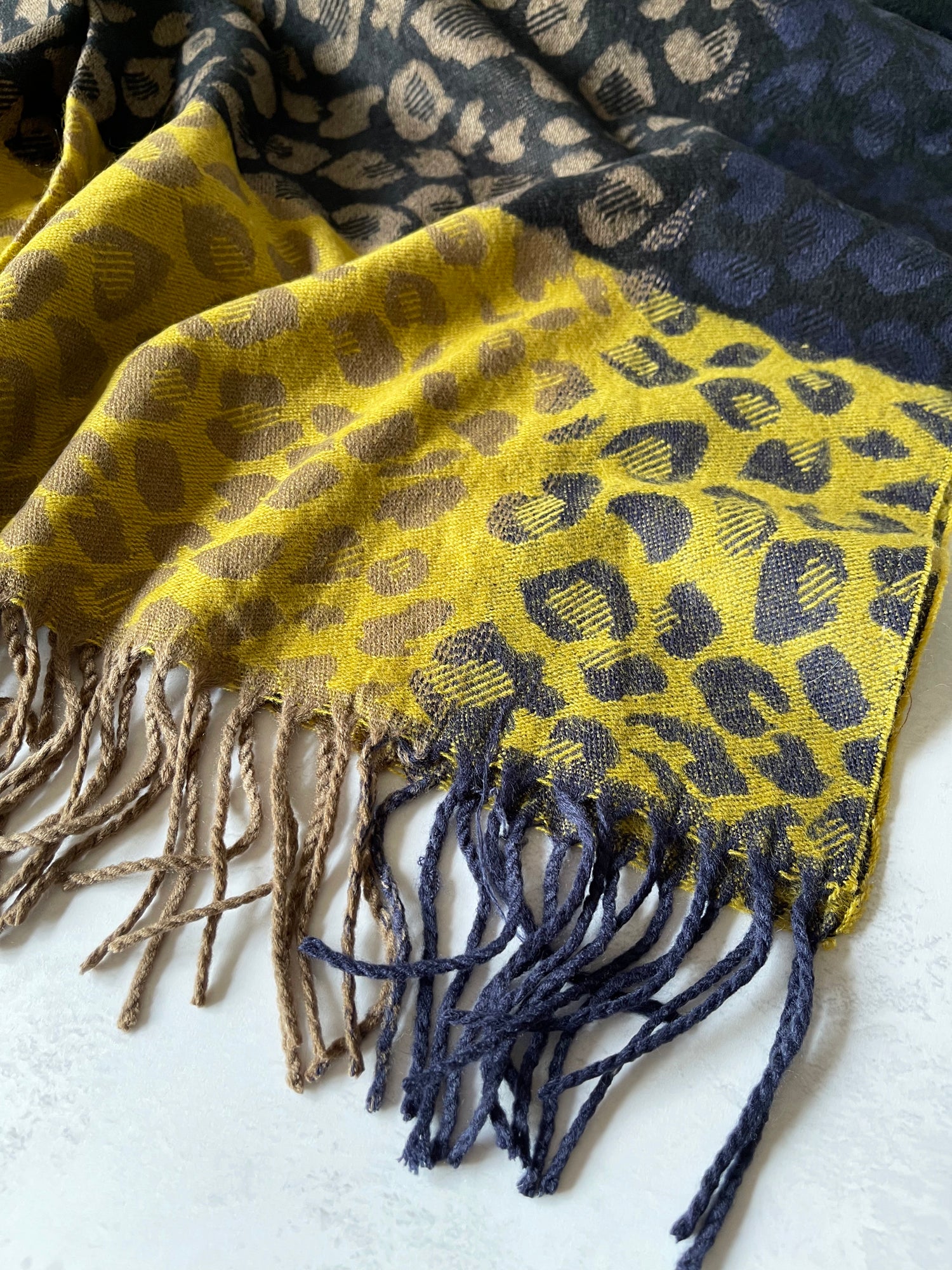 LARGE WOOL MIX THICK LEOPARD PRINT SHAWL - MUSTARD - A-SHU.CO.UK