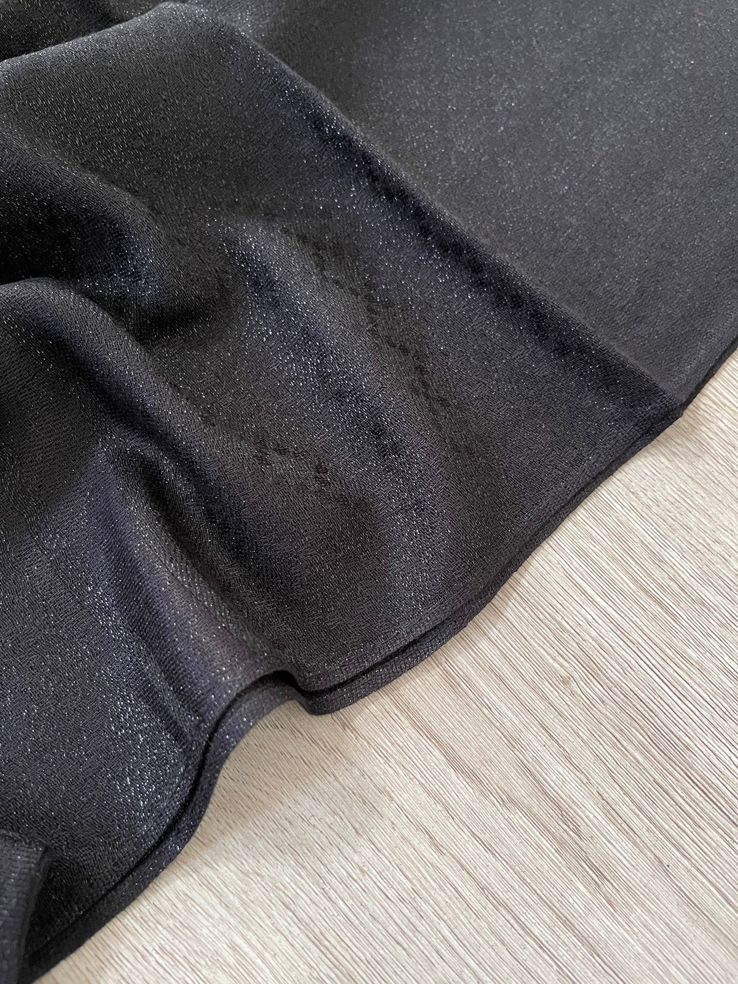 BLACK SPARKLY METALLIC EVENING SHAWL SCARF