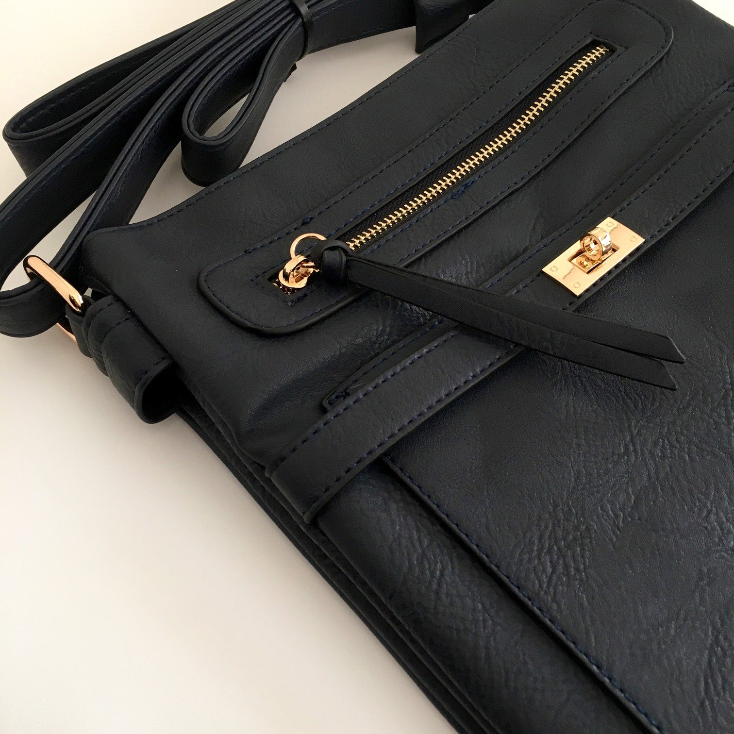 A-SHU NAVY BLUE MULTI COMPARTMENT CROSS BODY SHOULDER BAG - A-SHU.CO.UK