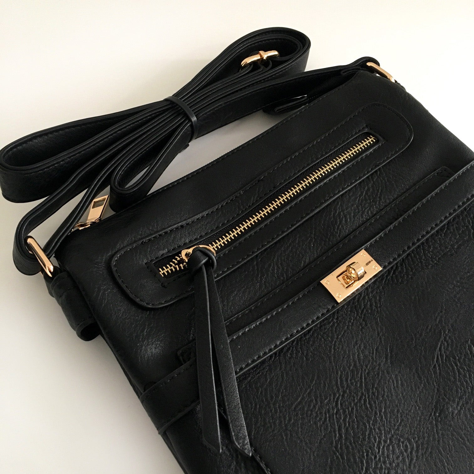 A-SHU BLACK MULTI COMPARTMENT CROSS BODY SHOULDER BAG - A-SHU.CO.UK