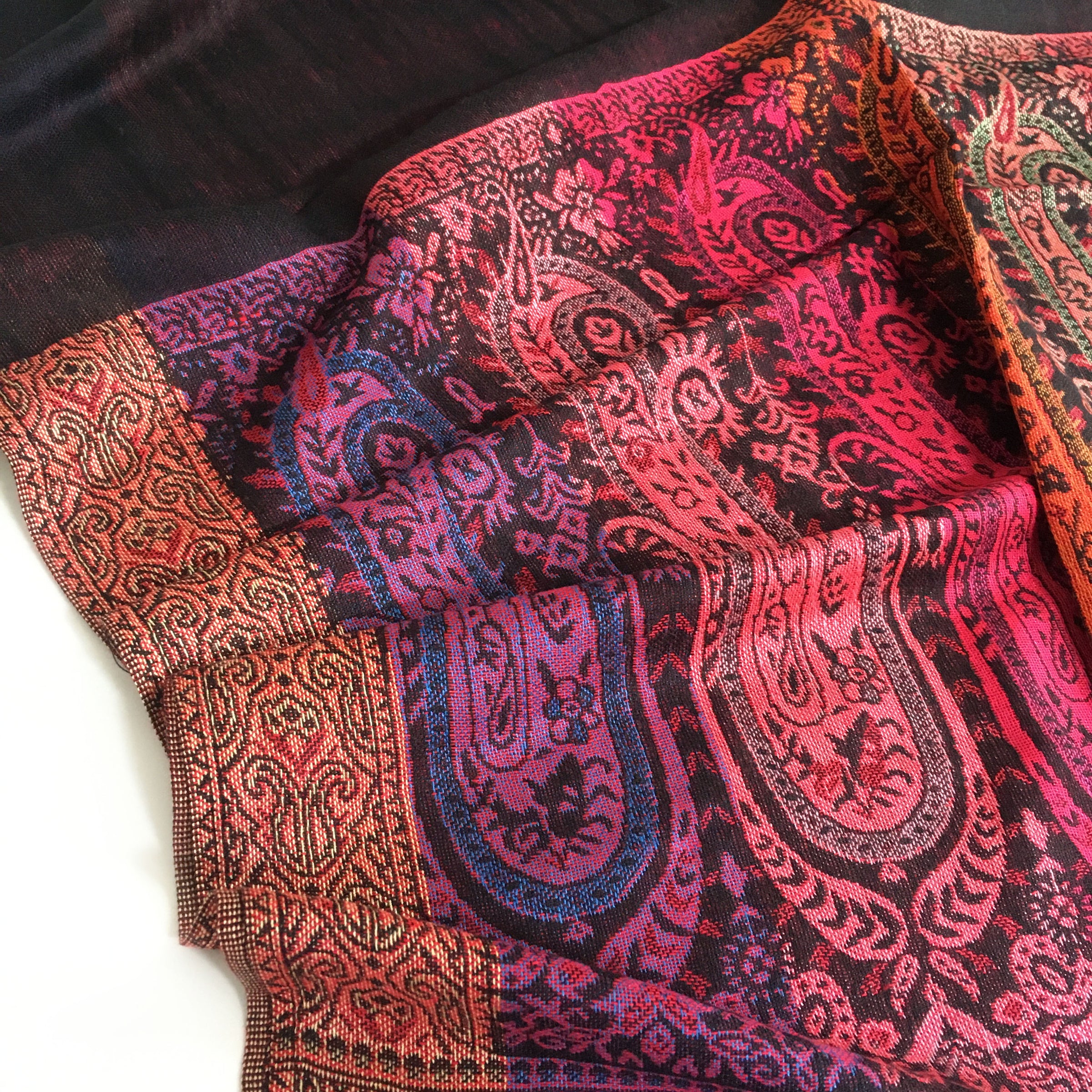 A-SHU LARGE BLACK RAINBOW MULTI COLOUR PAISLEY PRINT PASHMINA SHAWL SCARF - A-SHU.CO.UK