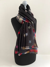 LARGE BLACK STAR PRINT REVERSIBLE CHECKED WINTER SHAWL BLANKET SCARF