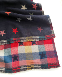 LARGE NAVY BLUE STAR PRINT REVERSIBLE CHECKED WINTER SHAWL BLANKET SCARF