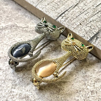 A-SHU VINTAGE METAL 3-D DIAMANTE PEWTER SILVER CAT BROOCH - A-SHU.CO.UK