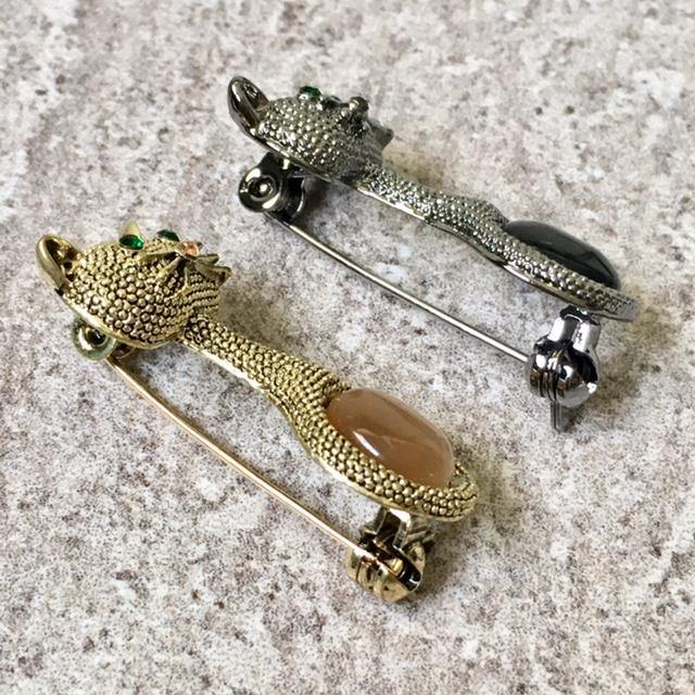 A-SHU ANTIQUE VINTAGE METAL 3-D DIAMANTE GOLD CAT BROOCH - A-SHU.CO.UK