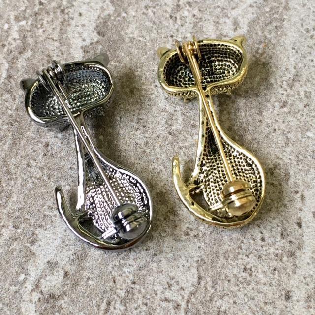 A-SHU ANTIQUE VINTAGE METAL 3-D DIAMANTE GOLD CAT BROOCH - A-SHU.CO.UK