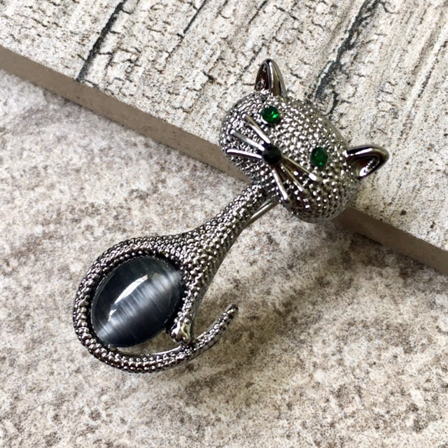 A-SHU VINTAGE METAL 3-D DIAMANTE PEWTER SILVER CAT BROOCH - A-SHU.CO.UK