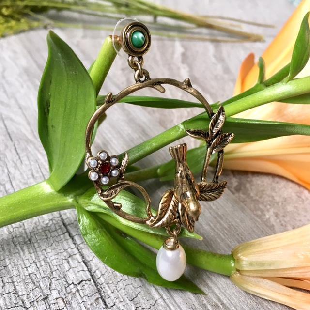 A-SHU ANTIQUE VINTAGE GOLD BIRD DANGLE DROP LOOP EARRINGS - A-SHU.CO.UK