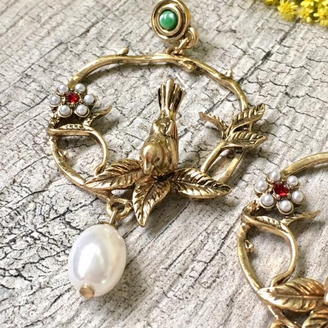 A-SHU ANTIQUE VINTAGE GOLD BIRD DANGLE DROP LOOP EARRINGS - A-SHU.CO.UK