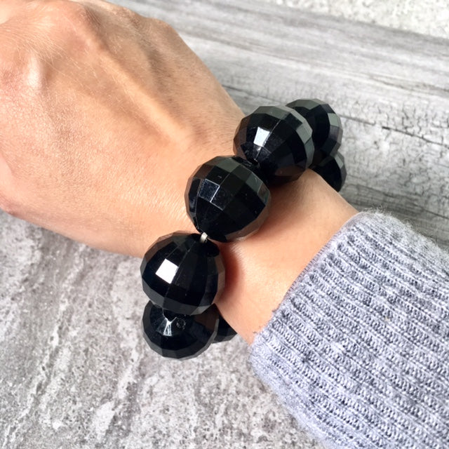 A-SHU CHUNKY BLACK BEAD DISCO BALL BRACELET ON STRETCH ELASTICATED BAND - A-SHU.CO.UK