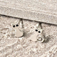 A-SHU 925 STERLING SILVER SMALL BLACK EYE CAT STUD EARRINGS - A-SHU.CO.UK