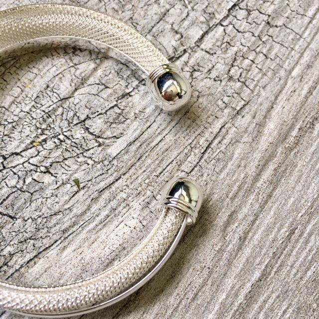 A-SHU 925 STAMPED STERLING SILVER PLATED TWISTED MESH CUFF BANGLE - A-SHU.CO.UK