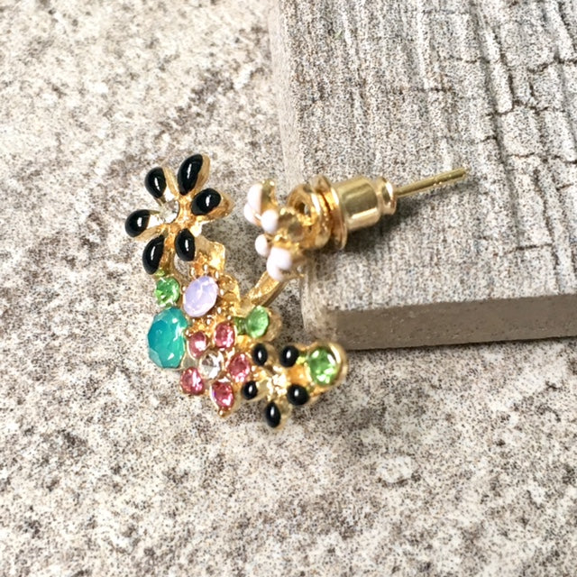 A-SHU SMALL LIGHTWEIGHT DAISY FLOWER DIAMANTE STUD EARRINGS - A-SHU.CO.UK